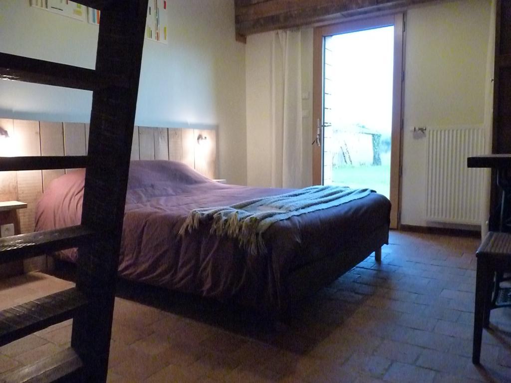 Chambres D'Hotes Le Chateau Rouge Saint-Germain-sur-Moine 외부 사진
