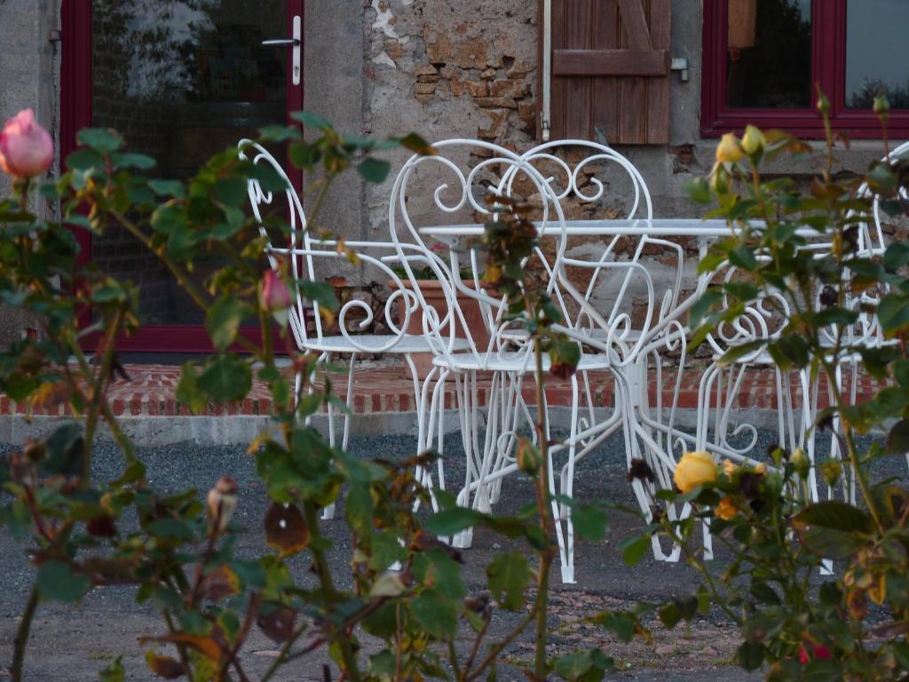 Chambres D'Hotes Le Chateau Rouge Saint-Germain-sur-Moine 외부 사진